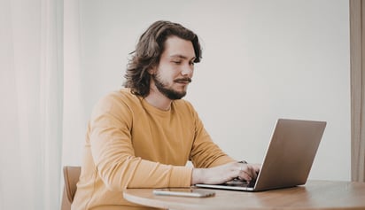 man filing his self employed taxes