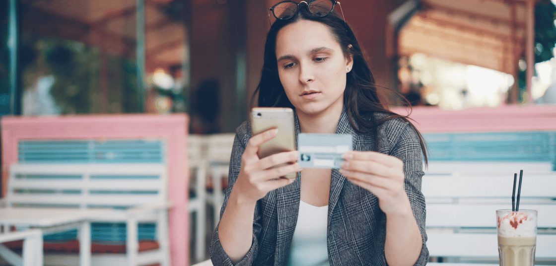 woman using credit card