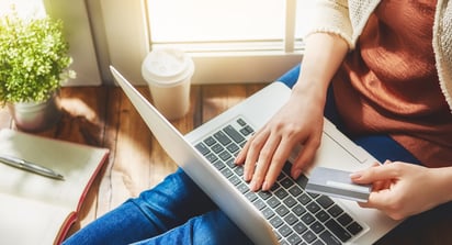 How to Curb Online Shopping Addiction for New Year’s