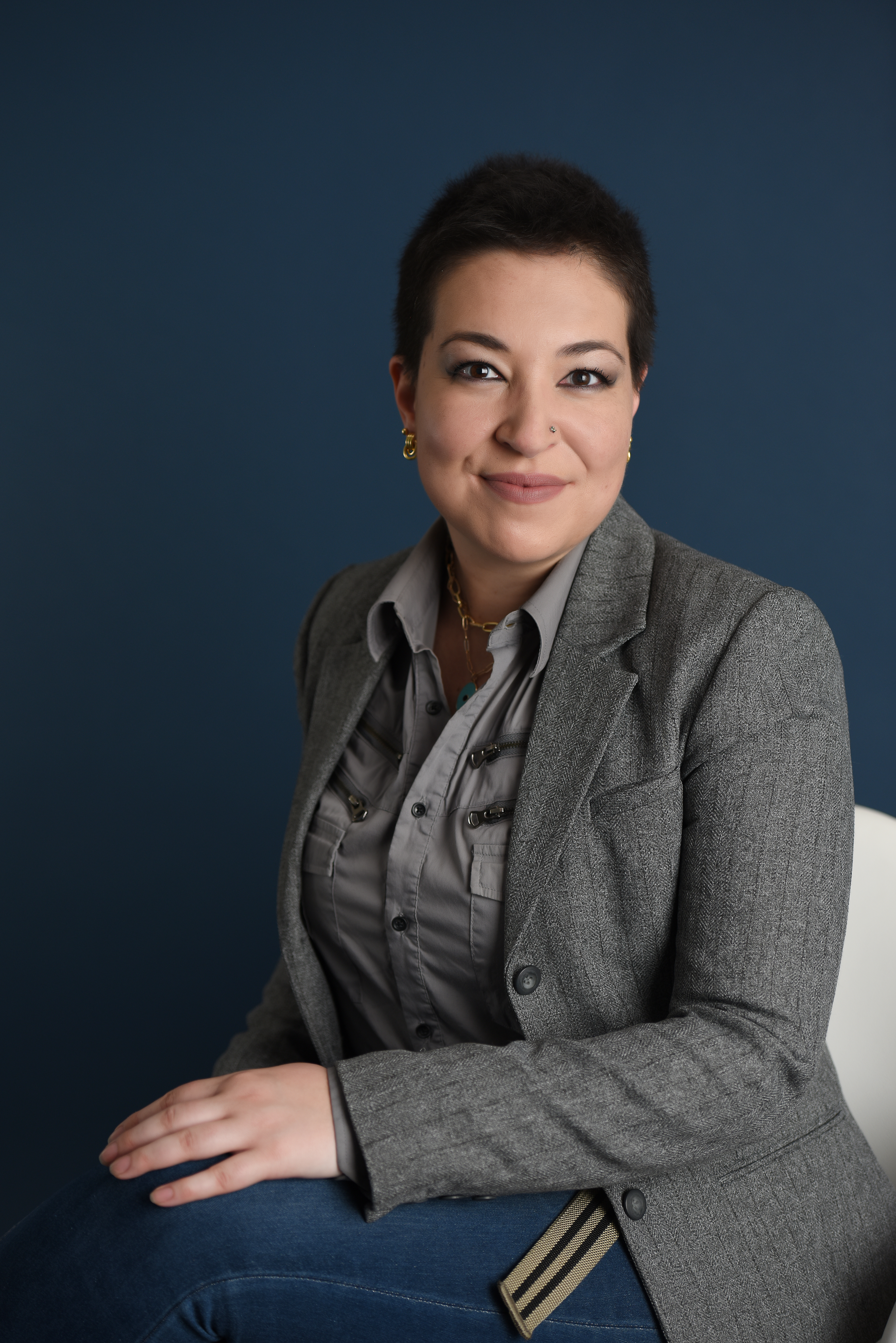 Adriana Molina image